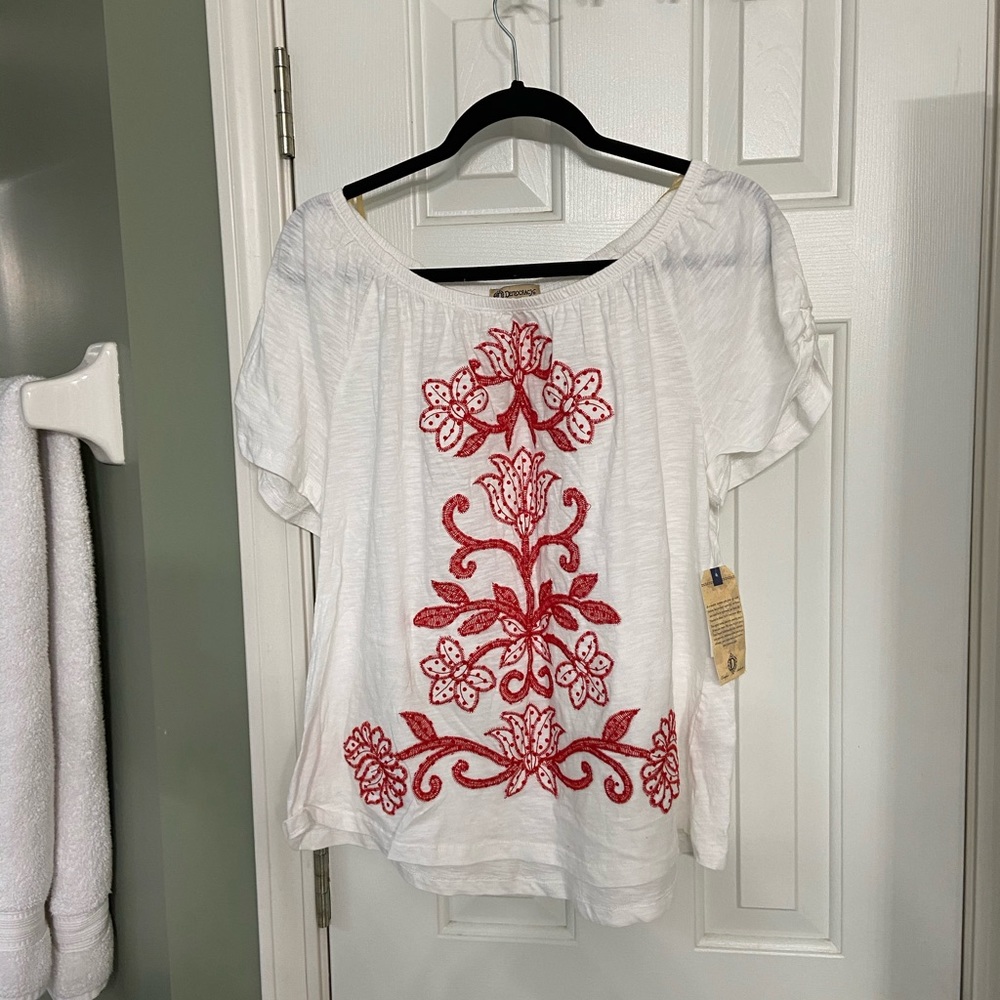 Democracy blouse